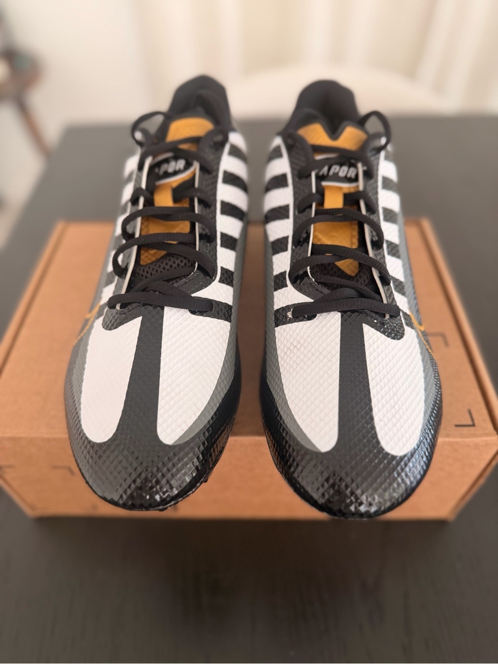 Nike Vapor Edge Speed 360 Football Cleats Black/Gold, Men's Size 14, DQ 5110-002